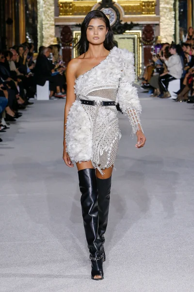 Look 40